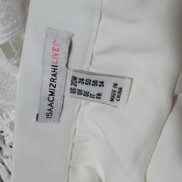 White skirt - Picture 5 of 7